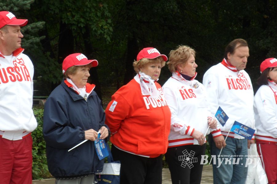 Великие Луки встретили олимпийских чемпионов (ФОТО)