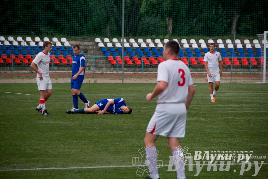 Футбольный матч «Экспресс-2» — «КПРФ»