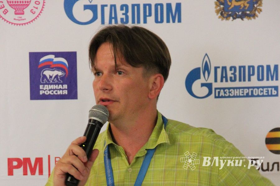 Открытие 18-й Международной встречи воздухоплавателей в Великих Луках