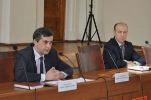 Итоги апреля были подведены на общегородском совещании (фото)