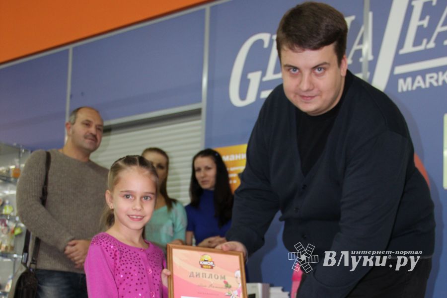 Названа победительница конкурса «Маленькая Красавица Великие Луки 2013»