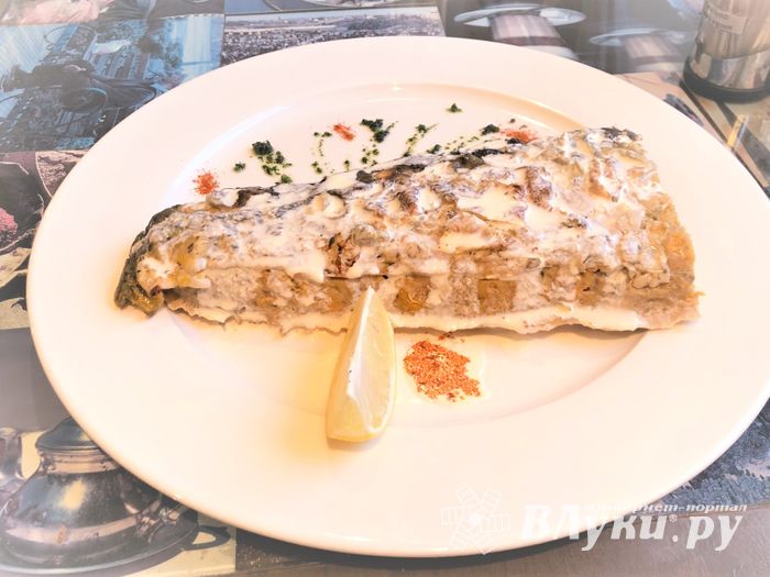 Приближается зима. Время зайти в гости. Точнее – в «Гости»