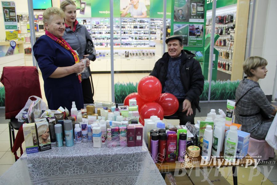 Ночь распродаж в ТЦ «Апельсин»