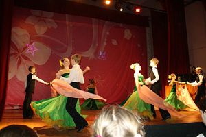 Великолукская молодежь приняла участие в акции «Наш выбор — жизнь!»