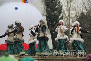 Гуляния широкой великолукской Масленицы
