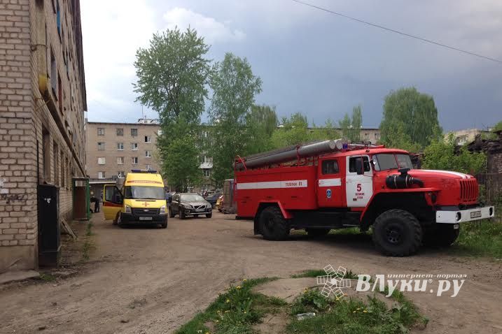 На Дружбе мужчина устроил пожар (ФОТО)