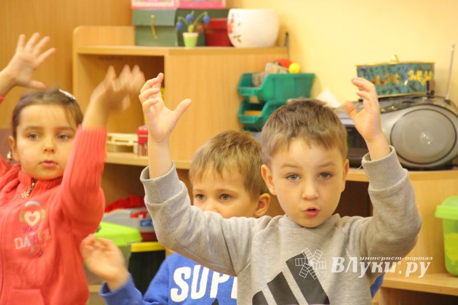 Воспитатели «Центра развития ребёнка» отмечают двойной праздник (ФОТО, ВИДЕО)