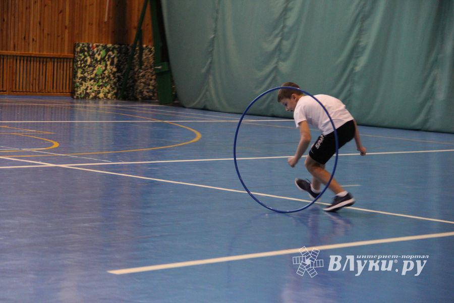 Семейные соревнования «Папа, мама, я – спортивная семья» прошли в Великих Луках (ФОТО)