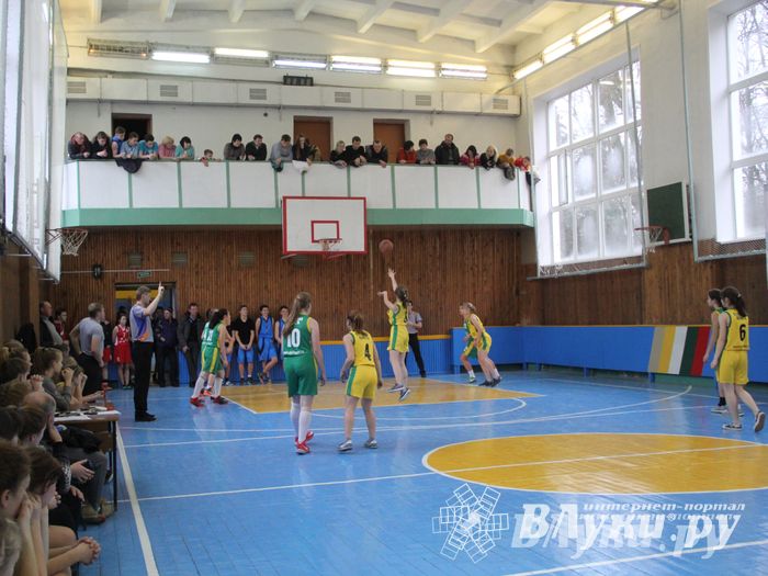 Великолучанки заняли первое место в дивизиональной игре «КЭС-Баскет» (фото)