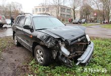 В Великих Луках столкнулись два внедорожника