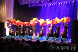  В ДК им. Ленина состоялся отчетный концерт студии восточного танца «Восточные сладости» (фото)