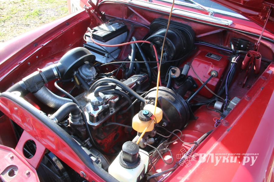 Ретро-автомобили побывали в Великих Луках (ФОТО)