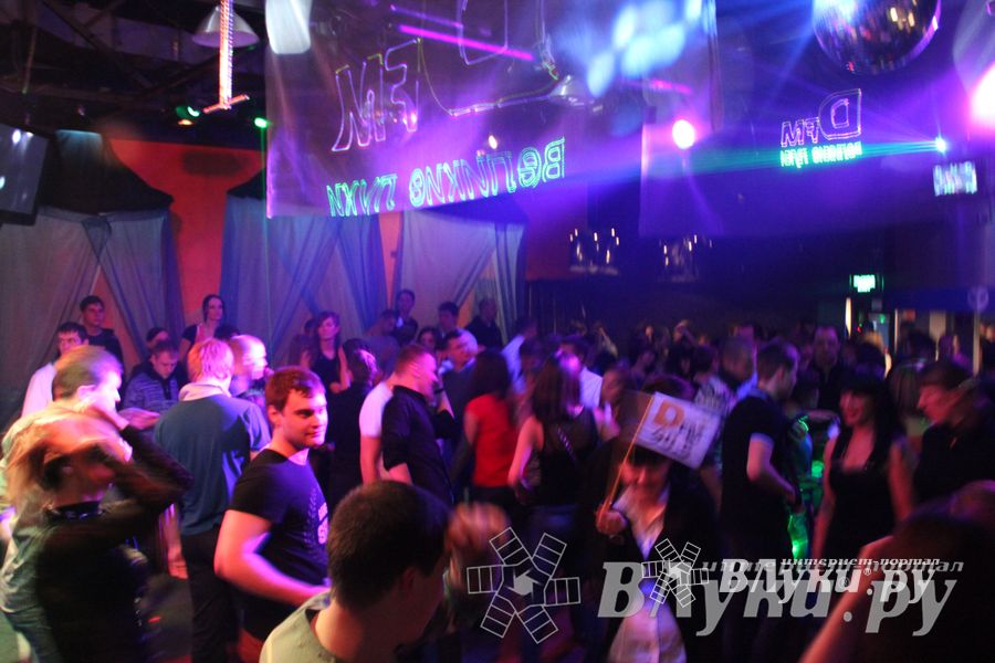 Состоялось официальное открытие радиостанции DFM в Великих Луках