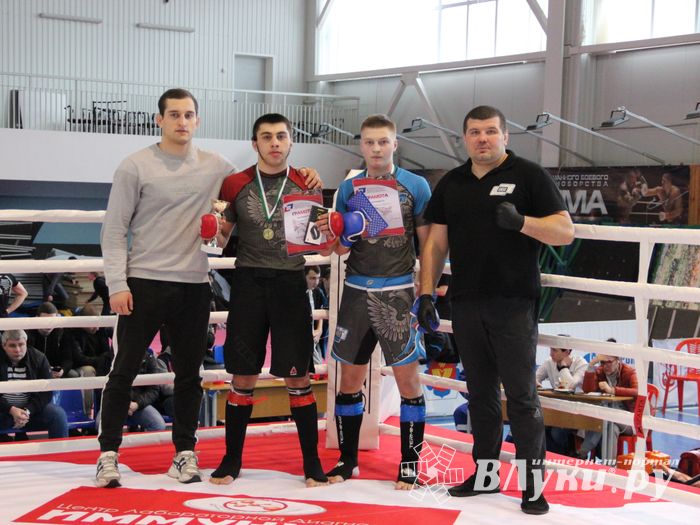 Открытый кубок по смешанному боевому единоборству ММА прошел в Великих Луках (ФОТО)