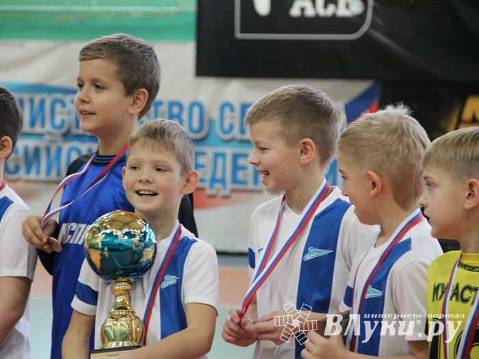 Кубок «Дружбы» уехал из Великих Лук в Лихославль