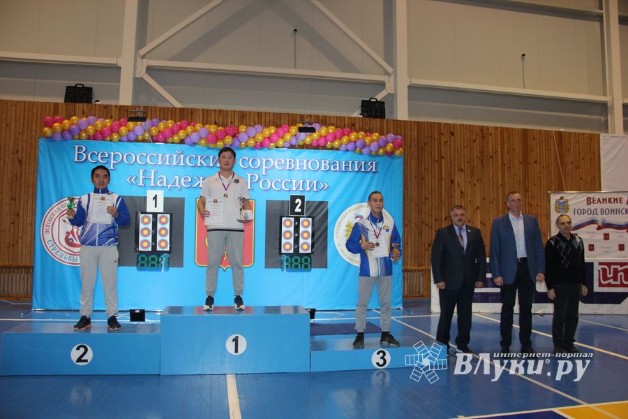 В Великих Луках завершились соревнования по стрельбе из лука «Надежды России» (ФОТО)