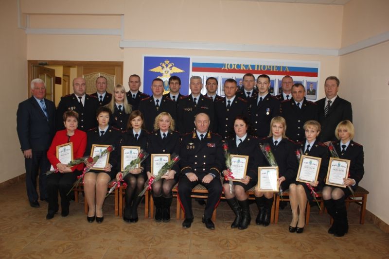 Лучших сотрудников чествовали сегодня в УМВД России по Псковской области (ФОТО)