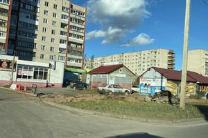 На улице Гражданской ремонтируют тротуар (ФОТО)