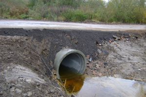 В деревни Волчки Великолукского района исчезло «смертельно опасное направление» и появилась дорога (ФОТО)