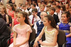 В школе №13 чествовыали вчерашних учеников начальной школы (ФОТО)