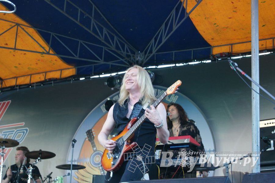 Рок-фестиваль «Открытое небо», часть II