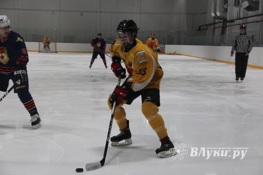 ХК «Луки-Экспресс» обошла псковскую «Гвардию» по буллитам (ФОТО)