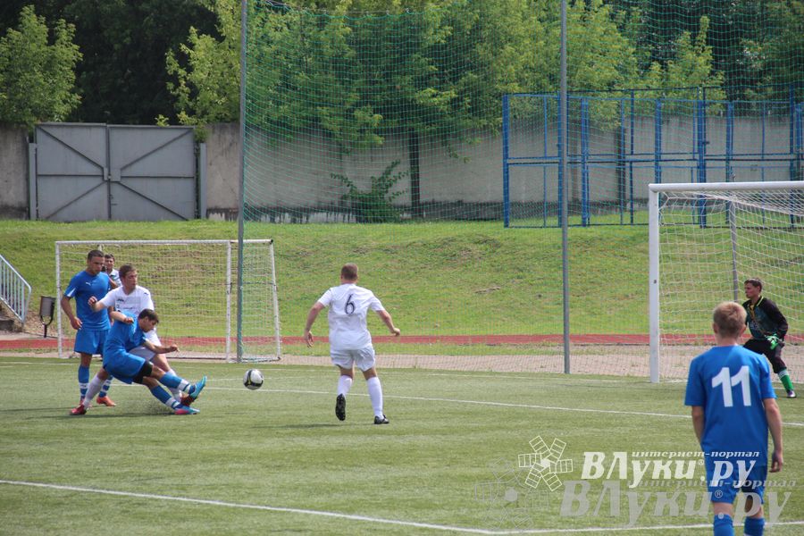 Футбольный матч в рамках Чемпионата Псковской области