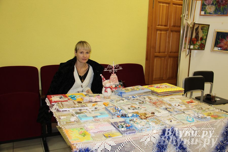 Выставка-ярмарка «Волшебный сундучок» прошла в ДК ЛК