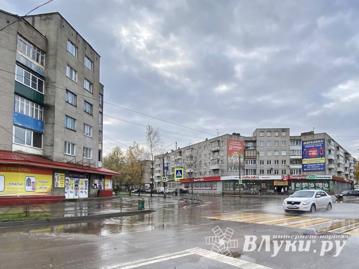 Великие лужи вновь заполнили Великие Луки (ФОТО)