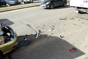 Пр-т Октябрьский не поделили великолучанин и пскович (ФОТО)