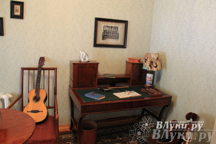 В Великих Луках почтили память академика Виноградова