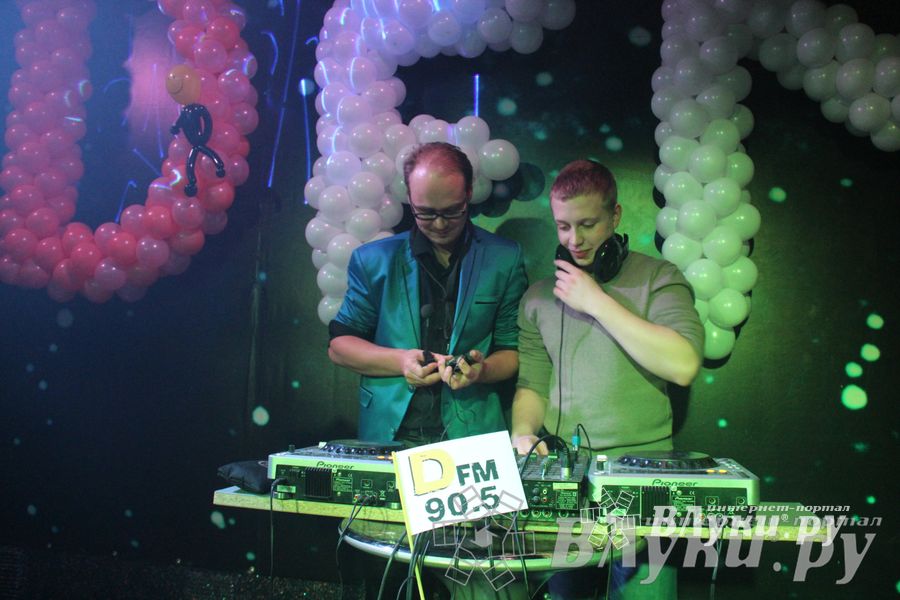 Состоялось официальное открытие радиостанции DFM в Великих Луках
