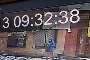 Великолукские полицейские устанавливают личность мужчины (ФОТО)