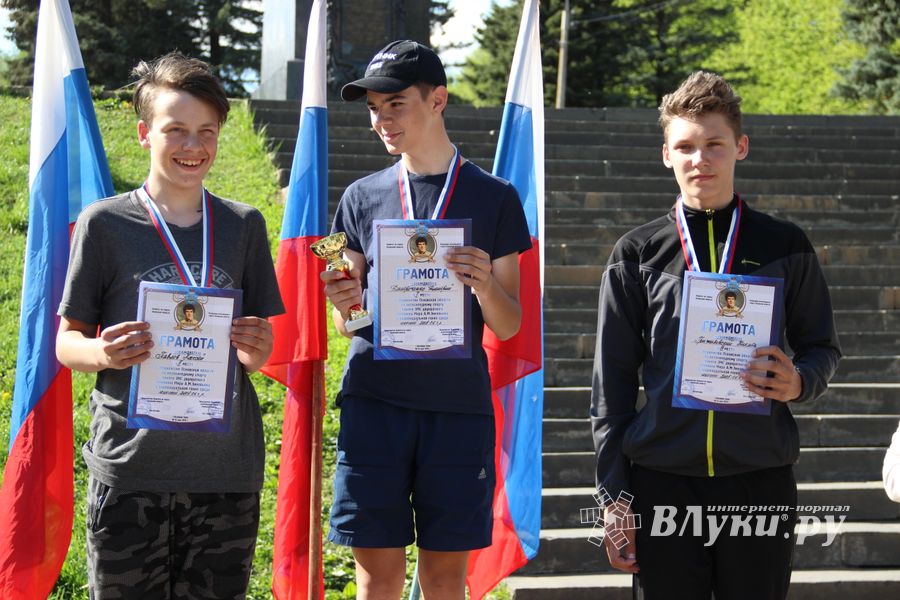 В Великих Луках чествовали лучших велосипедистов (ФОТО)