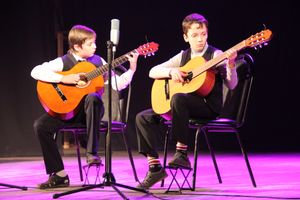 В Великих Луках отметили День матери (фото)