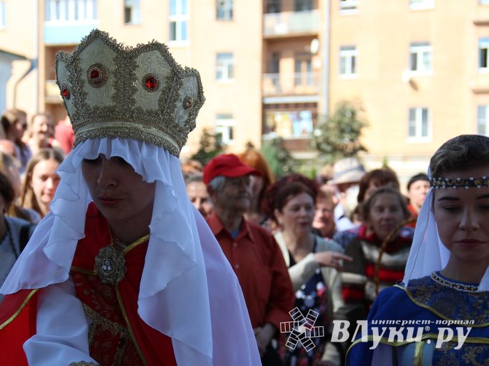 Празднование 850-летия началось в храмах Великих Лук (ФОТО)