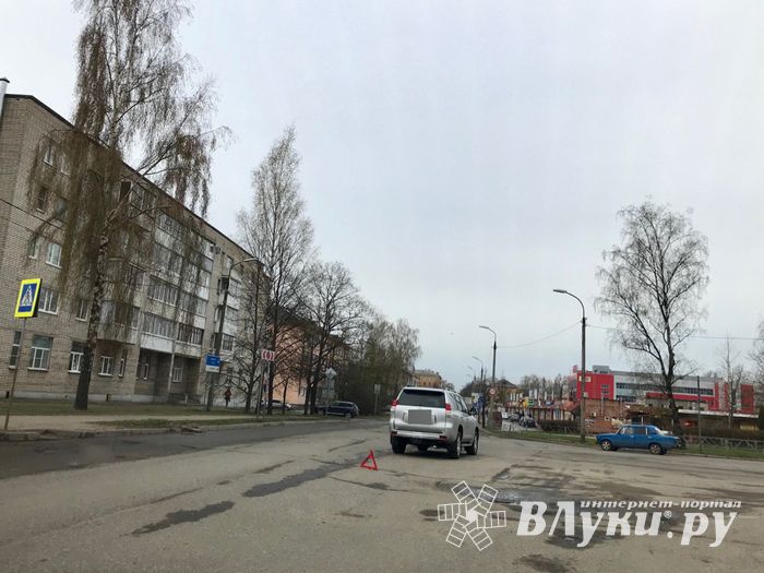 ДТП на Октябрьском (ФОТО)