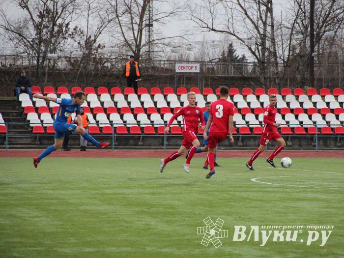 Матч «Луки-Энергия» - «Долгопрудный» на стадионе «Экспресс» (ФОТО)