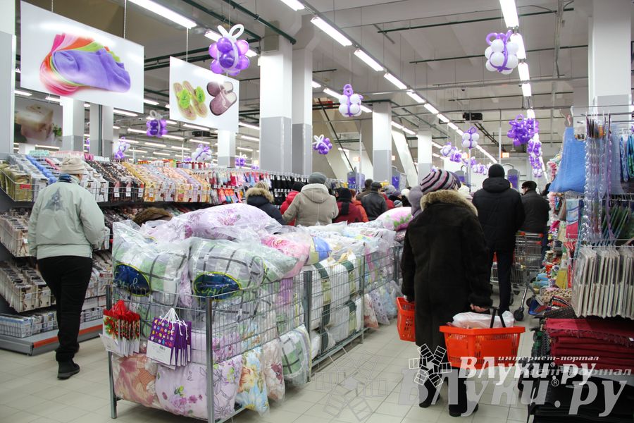 Открытие супермаркета «Тележка» в Великих Луках