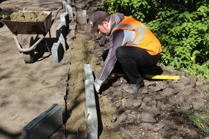 На улицах Дворецкой и Виноградова появится тротуар (ФОТО)