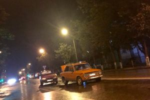 Фотофакт: в Великих Луках произошло ДТП