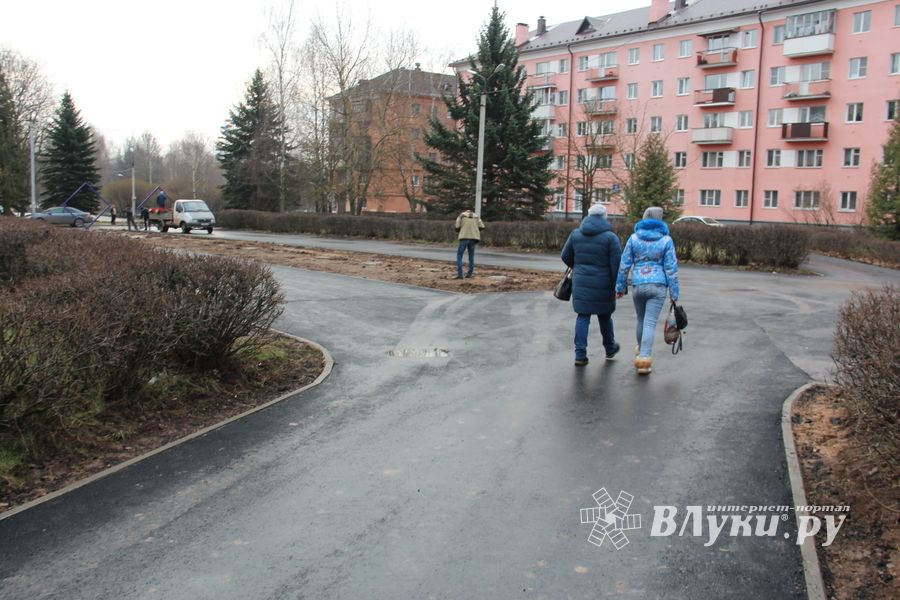 На площади Юбилейной появятся ладошки и ромбы (ФОТО)