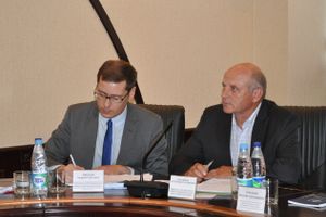 Заседание оперативной рабочей группы в сфере экономики под председательством заместителя губернатора С. Г. Перникова прошло на ЗАО «ЗЭТО» (фото)