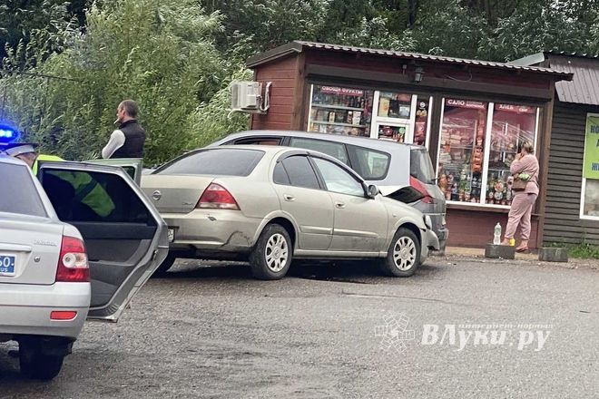 ДТП на выезде из Великих Лук с пострадавшими (ФОТО)