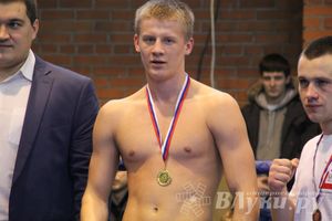 В Великих Луках прошел межрегиональный Открытый Кубок по смешанному боевому единоборству (фото)