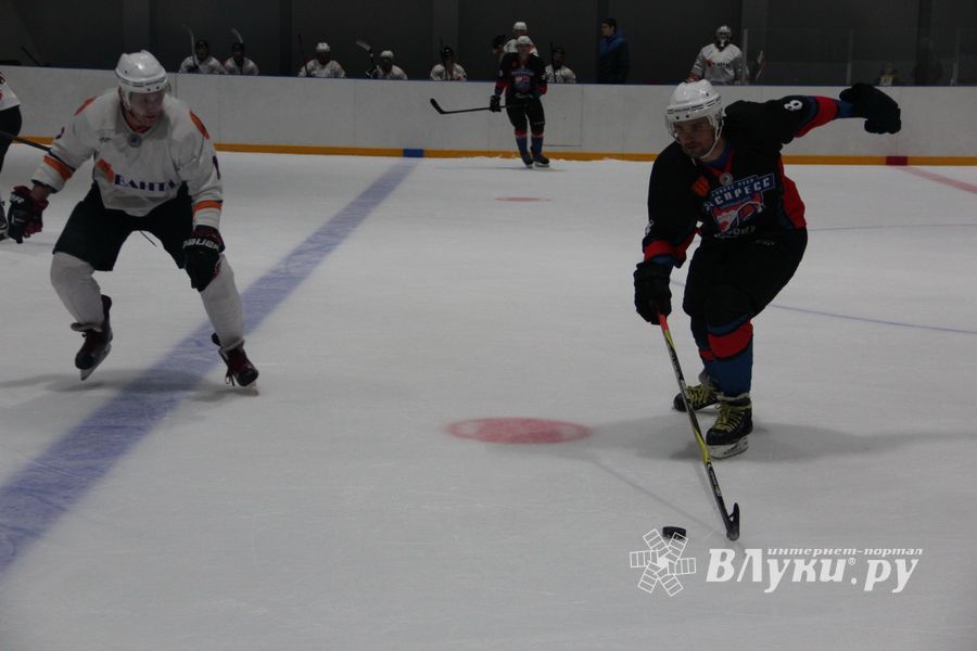 Великолукская команда «Экспресс 40+» дебютировал в НХЛ (ФОТО)