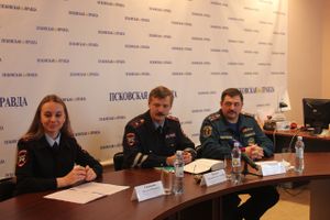 В Псковской области накануне Всемирного дня памяти жертв ДТП состоялся круглый стол (фото)