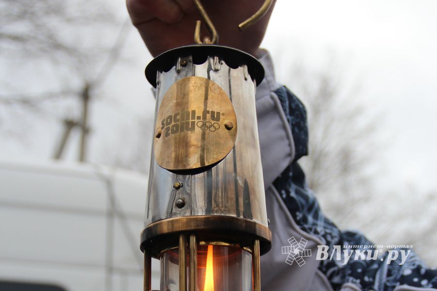 Эстафета Олимпийского огня в Изборске и Пскове