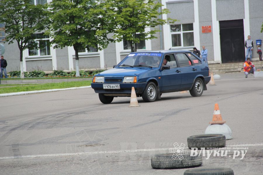 В Невеле состоялся финал по автоспринтслалому