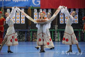 В Великих Луках стартовали всероссийские соревнования лучников (фото)